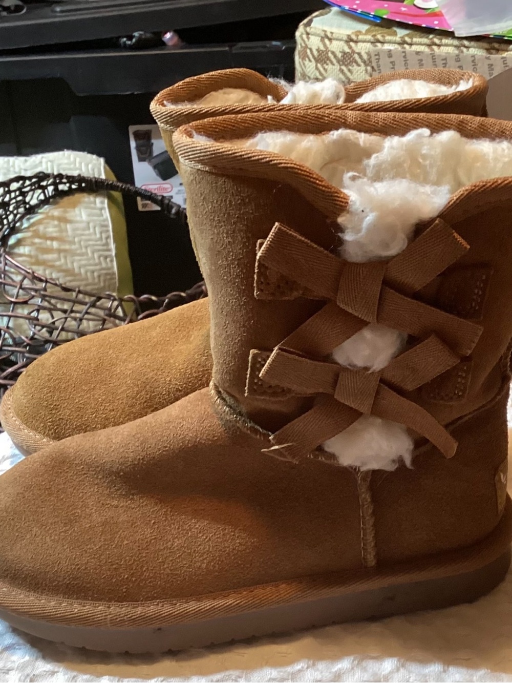 Koolaburra Chestnut Brown Suede Shearling Ankle Boots